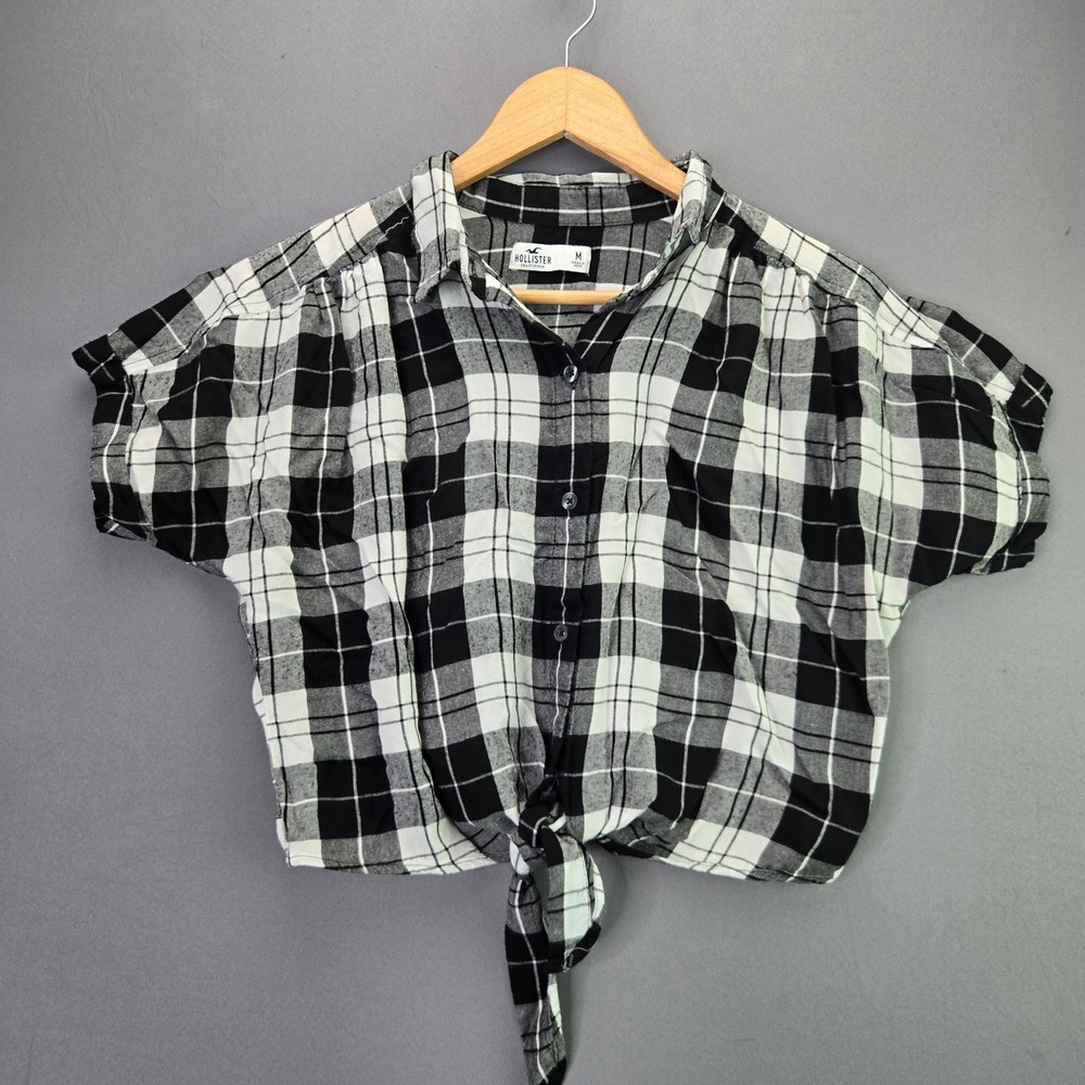 Hollister Plaid Button Up Shirt Size M Black White Tie Front Crop Short Sleeve